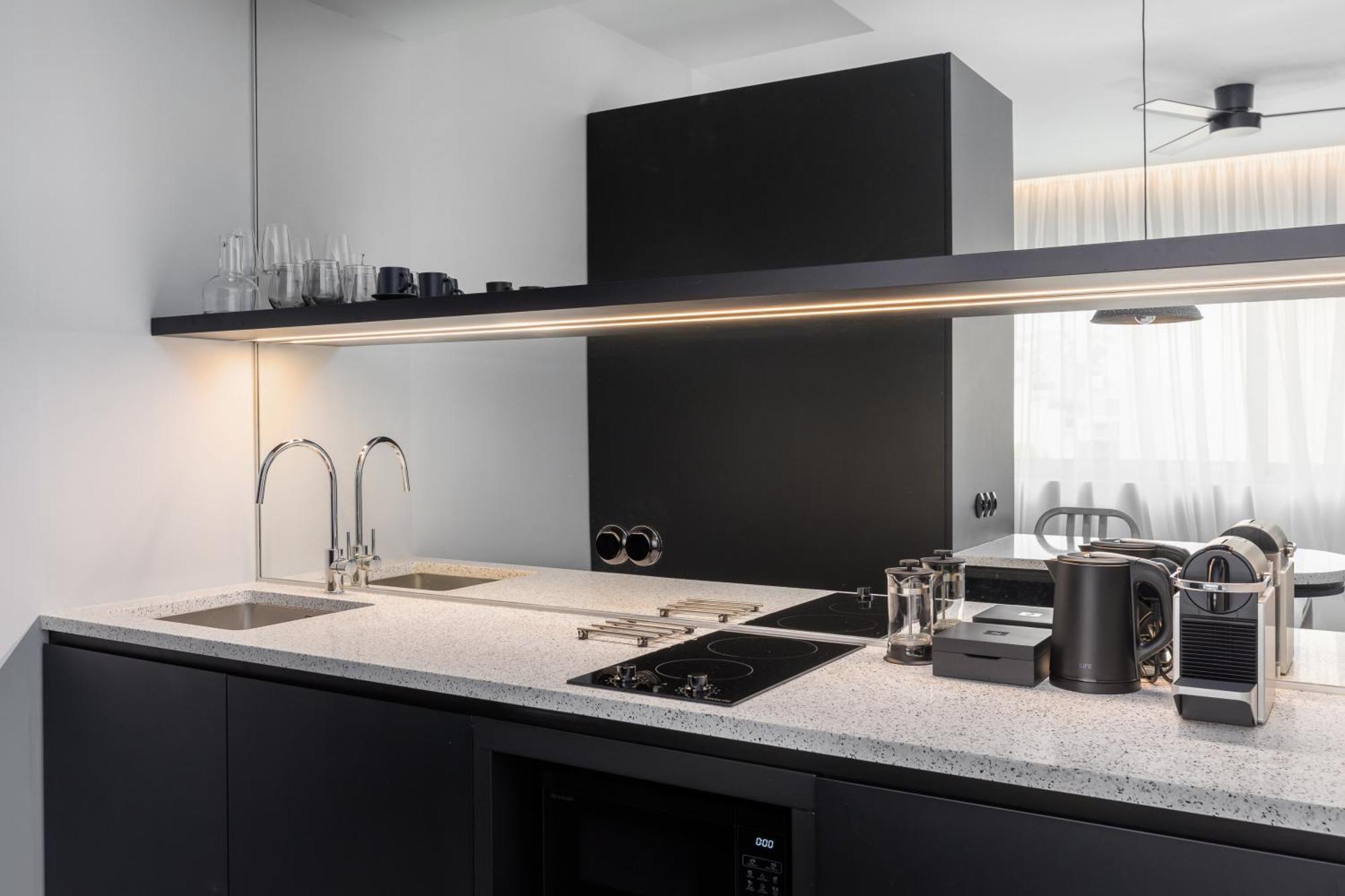 Nero Luxury Suites By Zennova Thessaloníki Luaran gambar